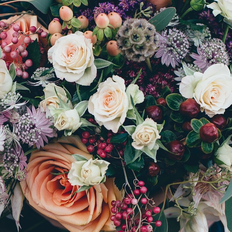 Flora & Pétalos Florist